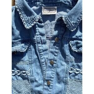 Vtg Saint Germain Paris button up denim Jean jacket, crochet embroidery Detailed